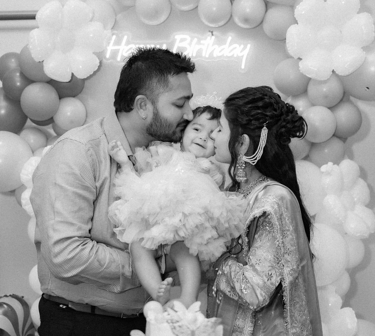 1st birthday, pastel balloons, photo 8 of 9