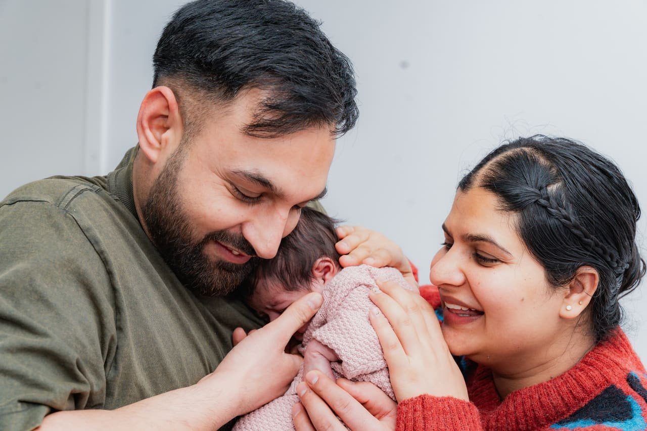 Newborn at home, photo 14 of 18